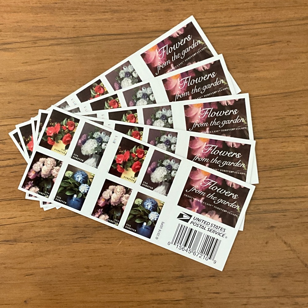 Flowers From The Garden First Class Stamps- 5 Books